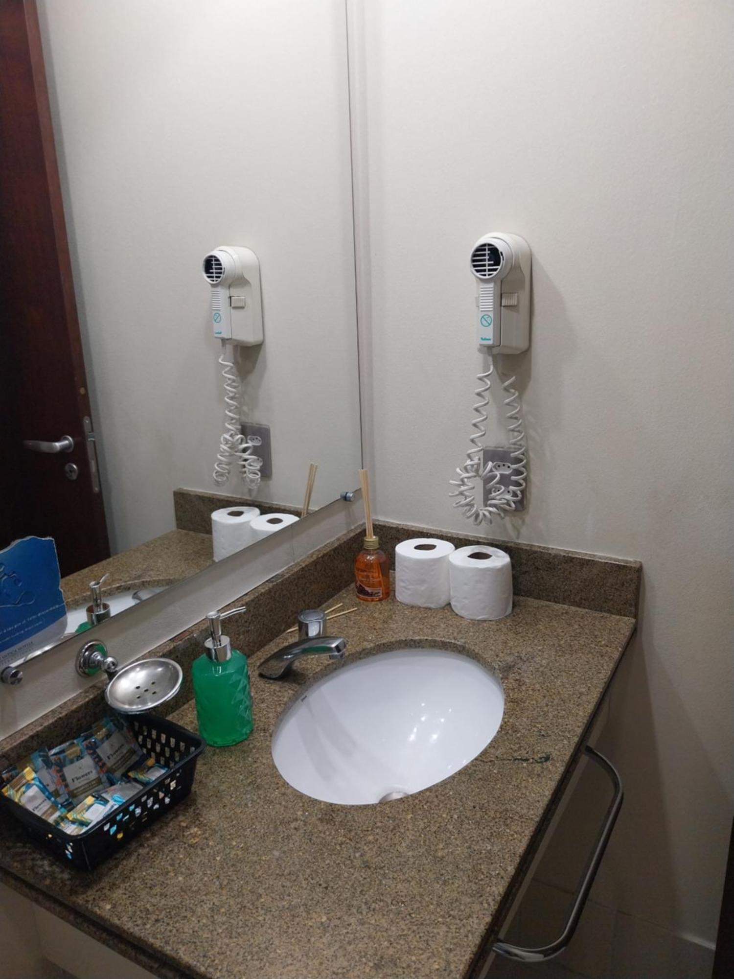Flat In Wyndham Paulista Com Estacionamento 公寓 圣保罗